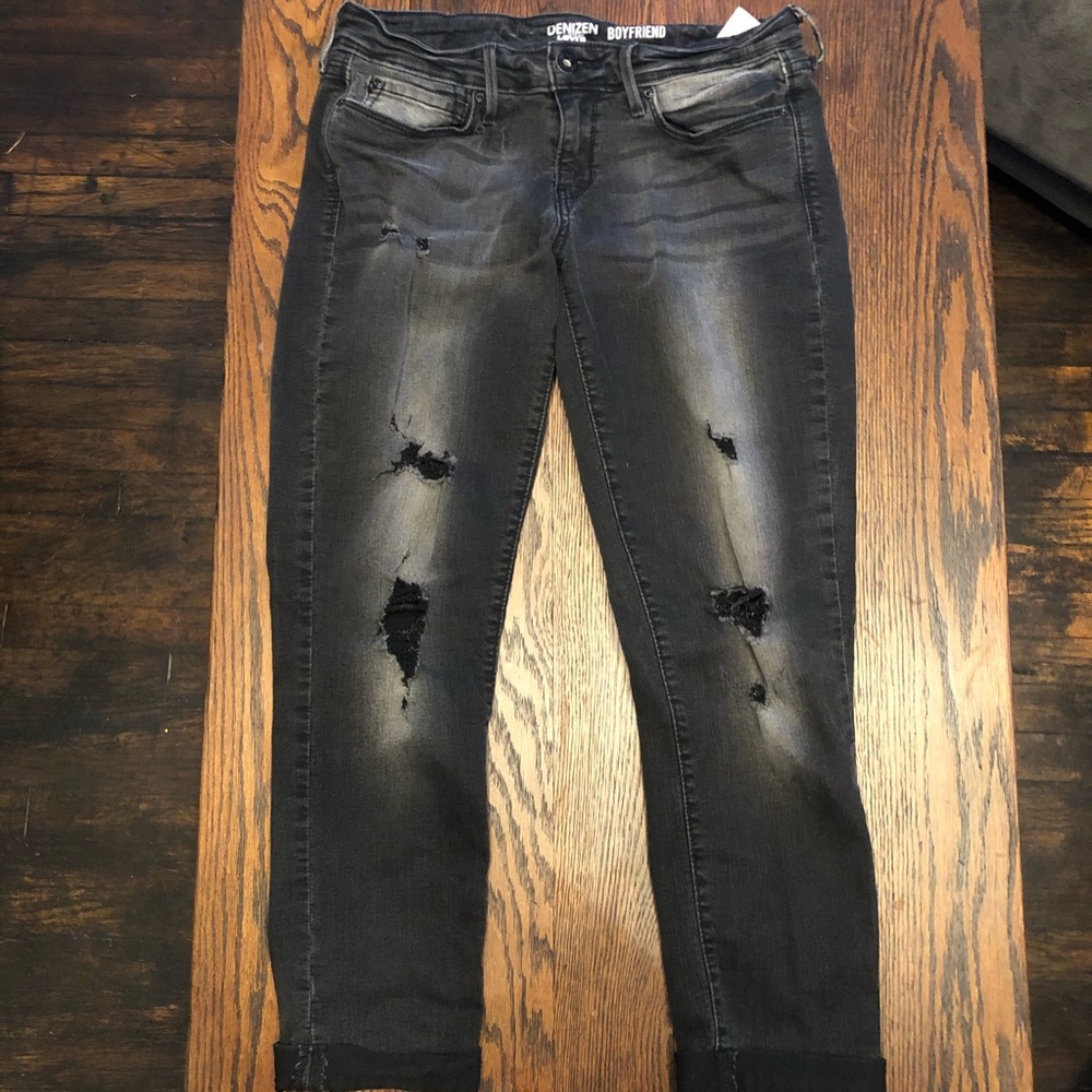 Denizen from Levi’s Cropped Boyfriend Jeans